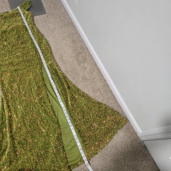 XL (10-12+) Faeriesty Chartreuse Green Velvet Off-Shoulder Mermaid Gown Sequins - Picture 8 of 8